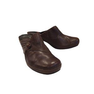 Clarks Artisan Leather Brown Heeled Slip On Mule Shoes Women's Size 7.5